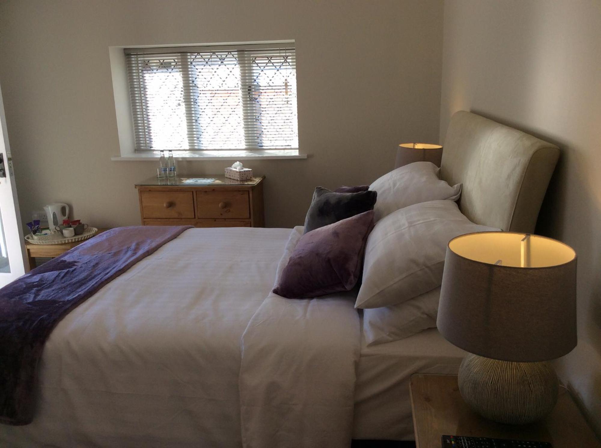 Three-Cranes Bed & Breakfast Turvey Room photo